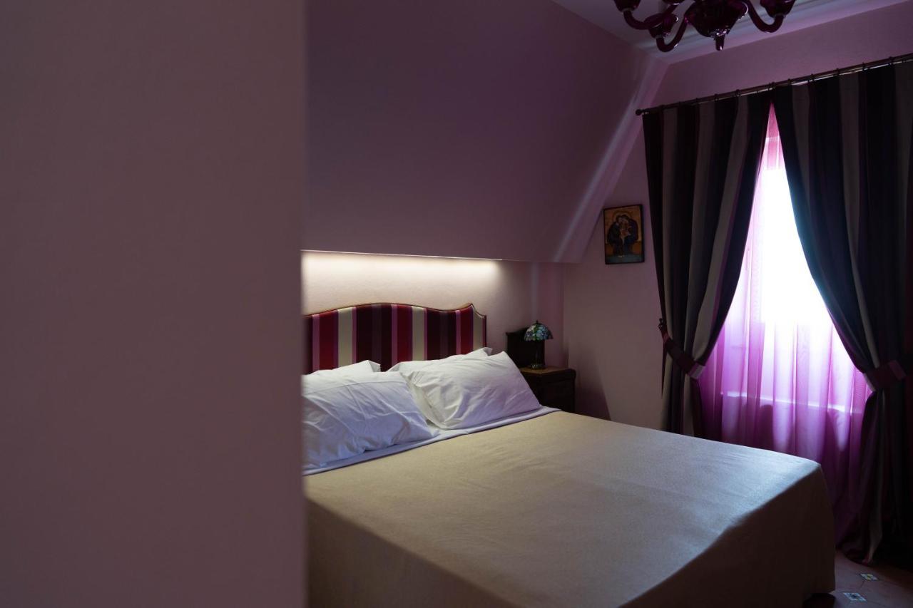 Hotel Villa Dorata Николози Экстерьер фото