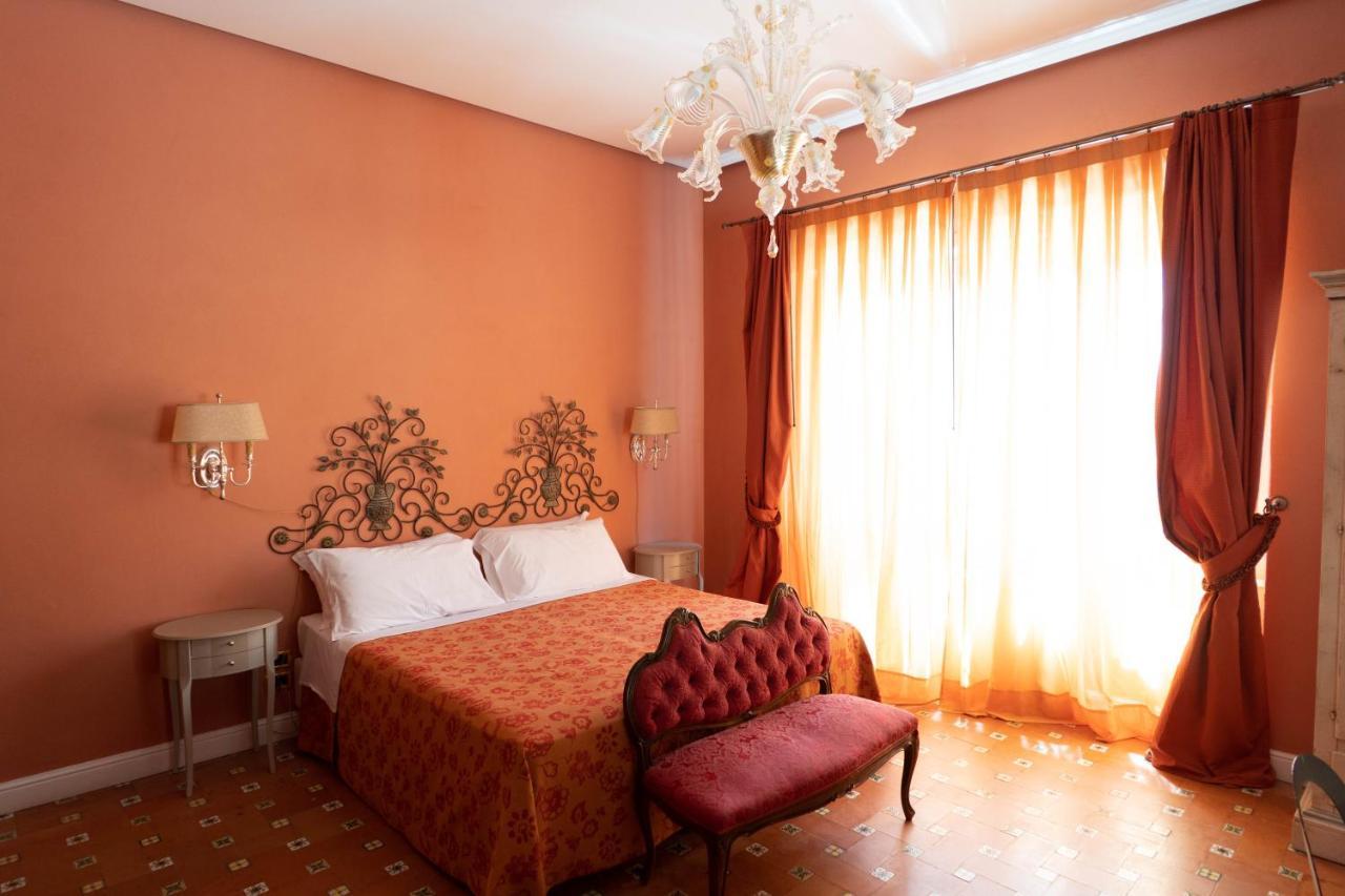 Hotel Villa Dorata Николози Экстерьер фото
