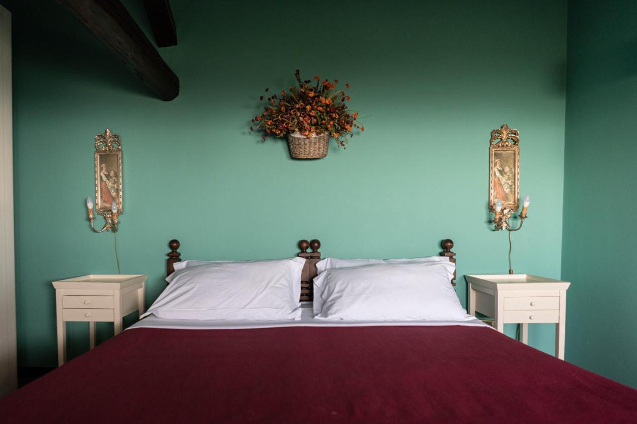 Hotel Villa Dorata Николози Экстерьер фото