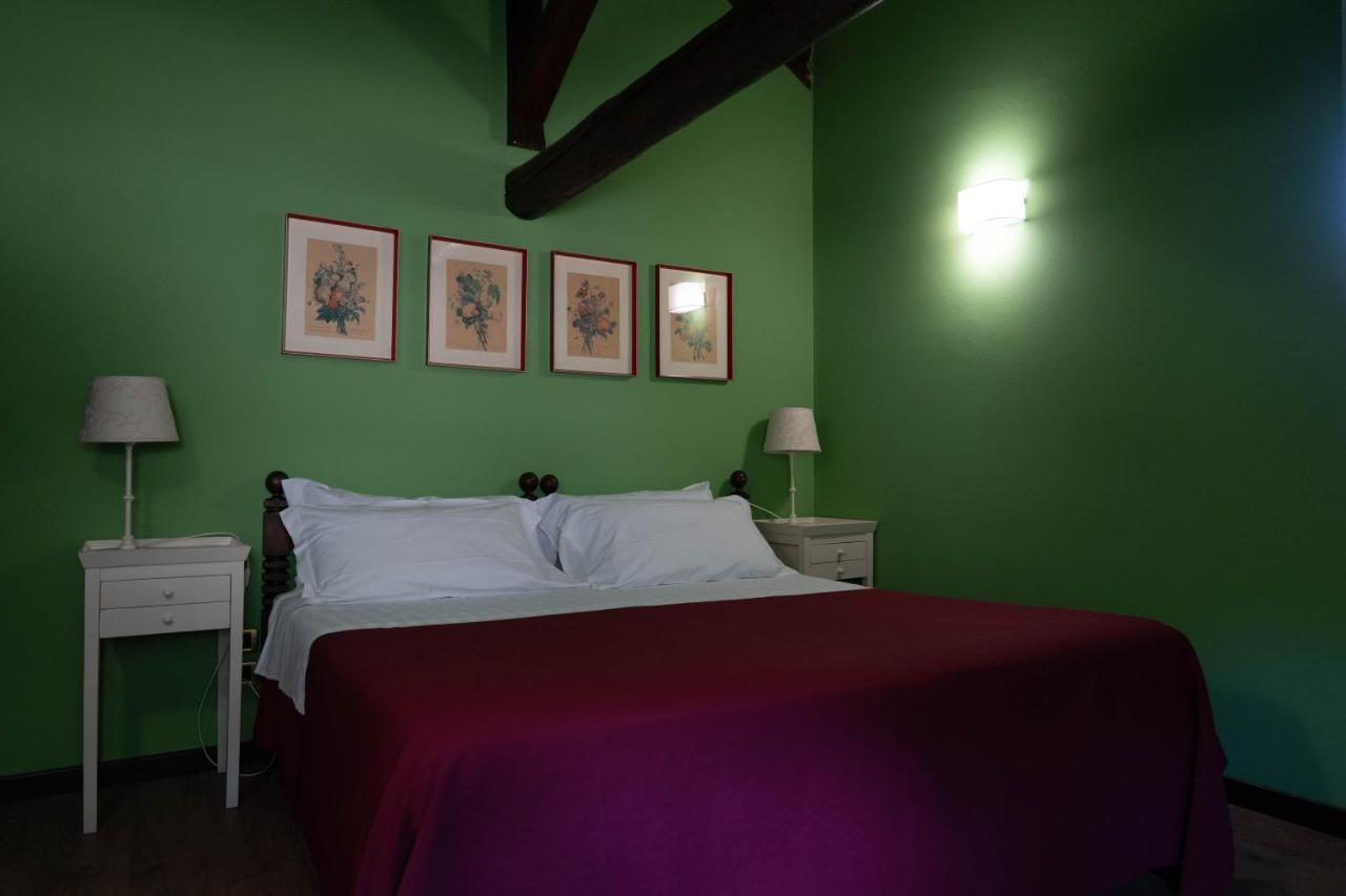 Hotel Villa Dorata Николози Экстерьер фото
