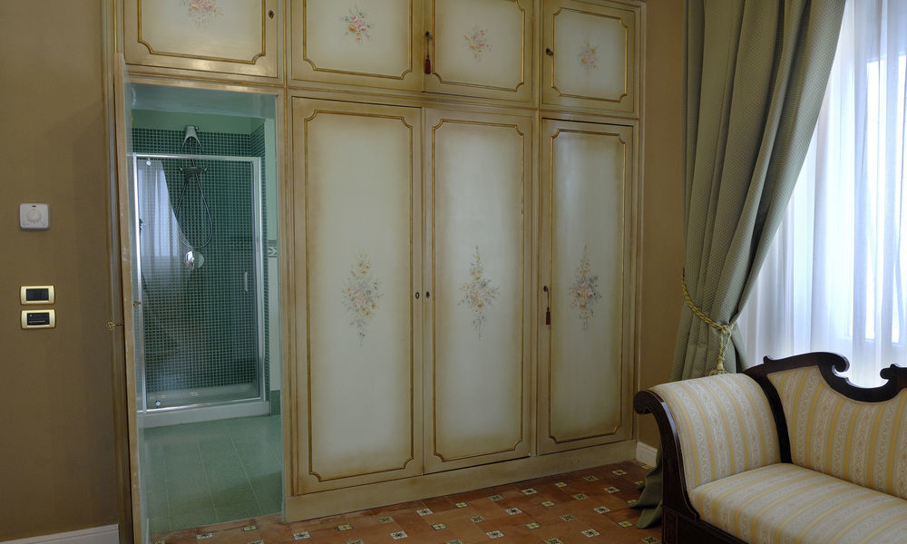 Hotel Villa Dorata Николози Экстерьер фото