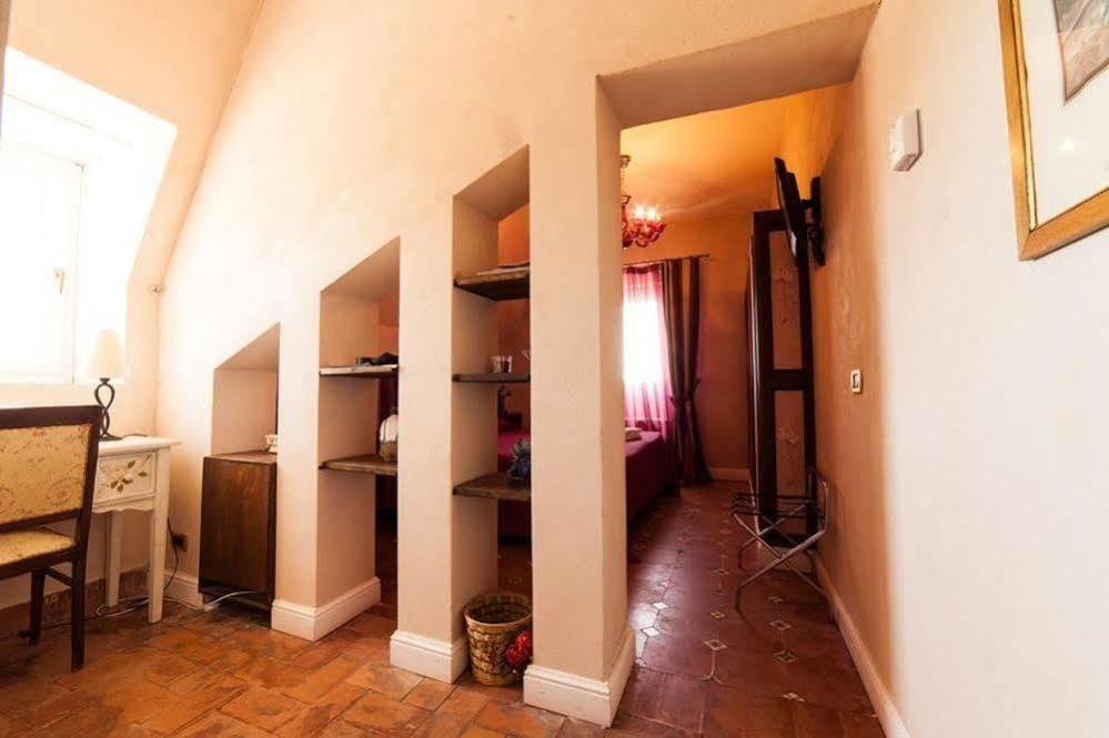 Hotel Villa Dorata Николози Экстерьер фото